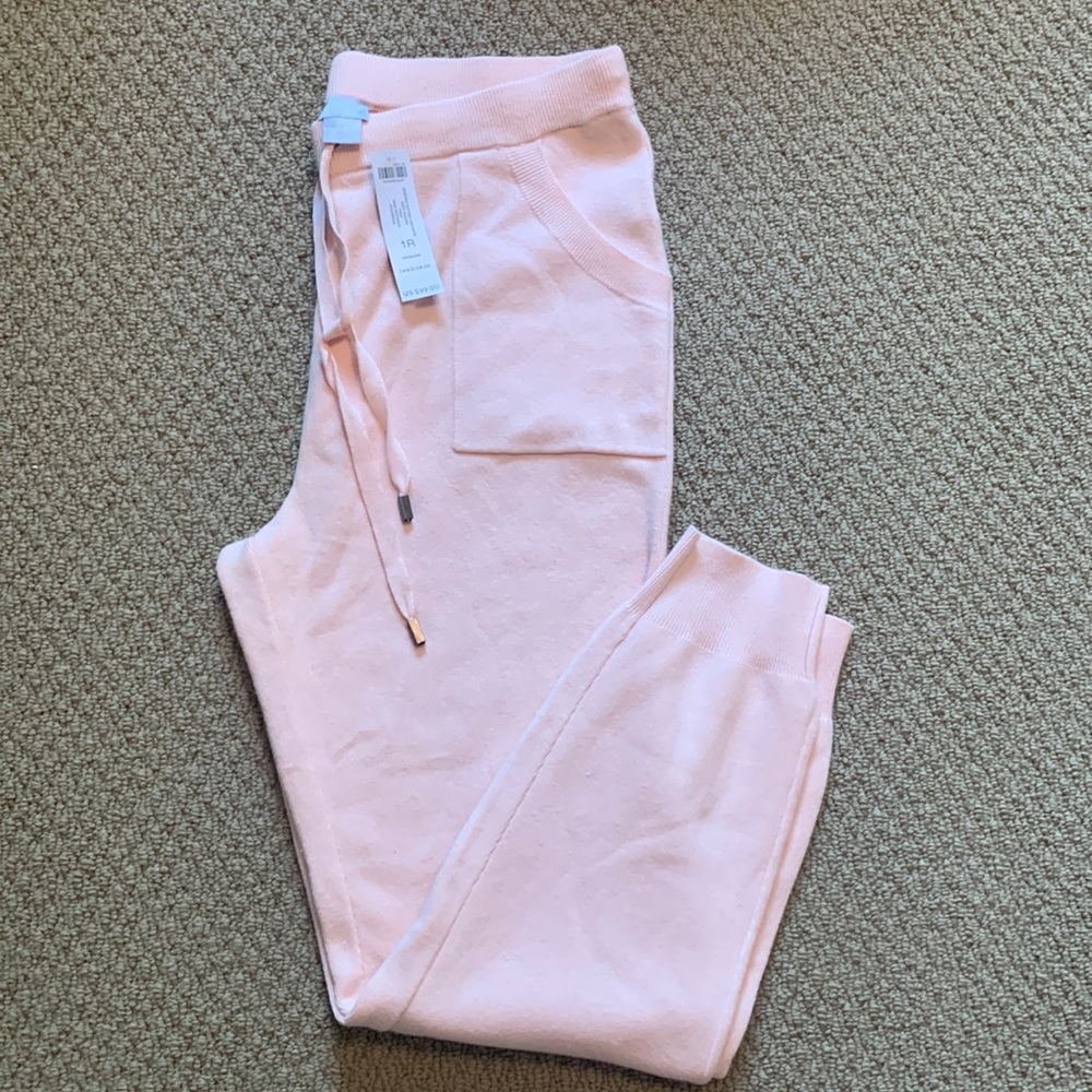 NWT Chico’s Zenergy cotton cashmere cozy jogger pant.  Size 1R in pale dogwood